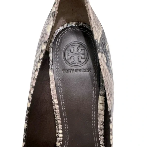 TORY BURCH Astoria Snakeskin Print Wedge Shoe Sz 8 - Picture 10 of 13